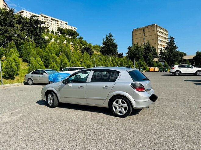 Opel Astra-7