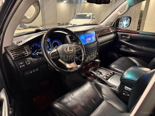 Lexus LX 570-9