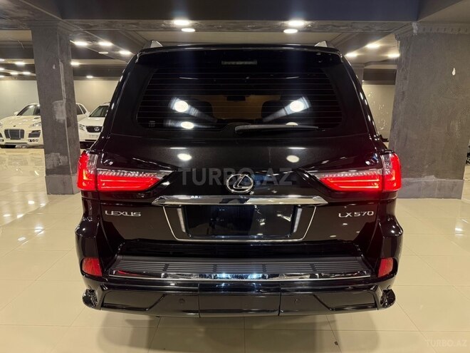 Lexus LX 570-5