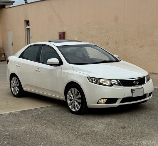 Kia Cerato-5