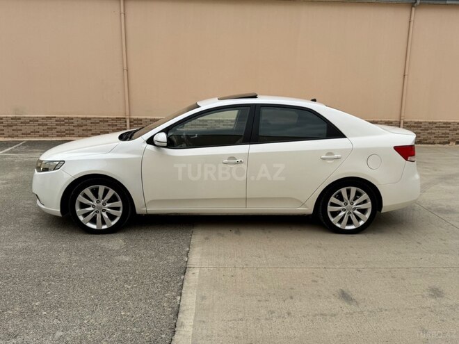 Kia Cerato-9