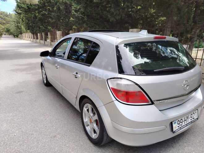 Opel Astra-12