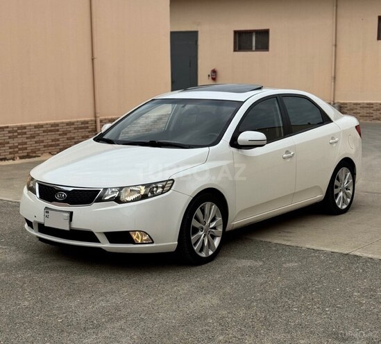 Kia Cerato-10