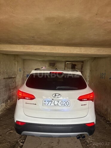 Hyundai Santa Fe-18