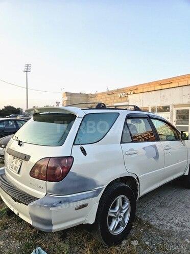 Lexus RX 300-2