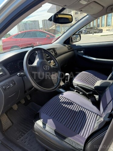 Toyota Corolla-10