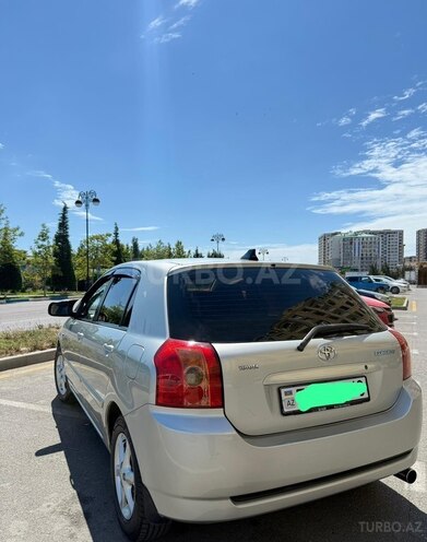 Toyota Corolla-6
