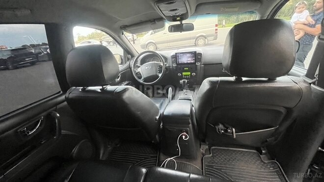 Kia Sorento-8