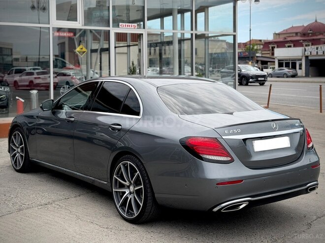 Mercedes E 300-3