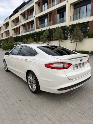 Ford Fusion (North America)-5