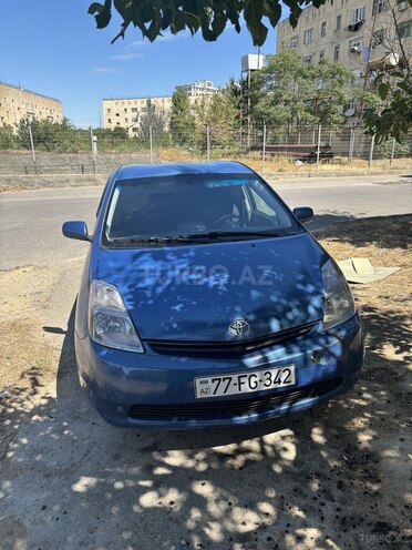 Toyota Prius-1