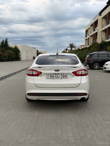 Ford Fusion (North America)-2