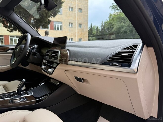 BMW X3-7