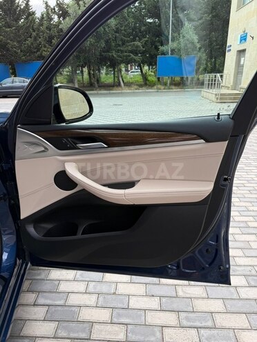BMW X3-17