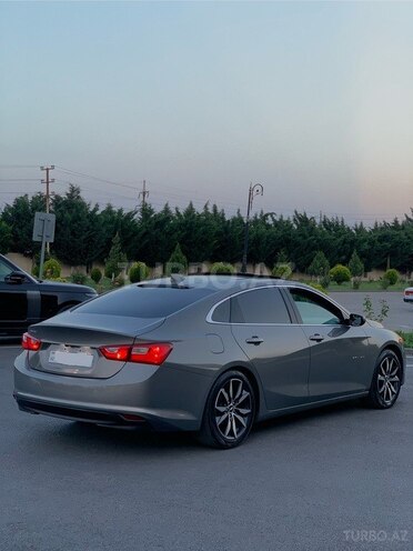 Chevrolet Malibu-6