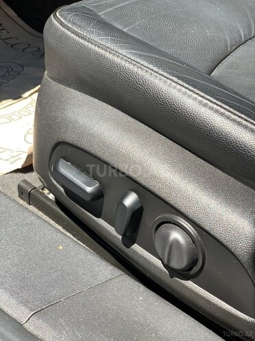 Chevrolet Malibu-9