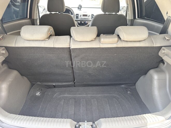 Kia Picanto-10