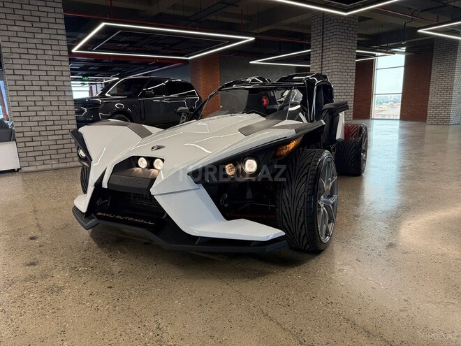 Polaris Slingshot-1