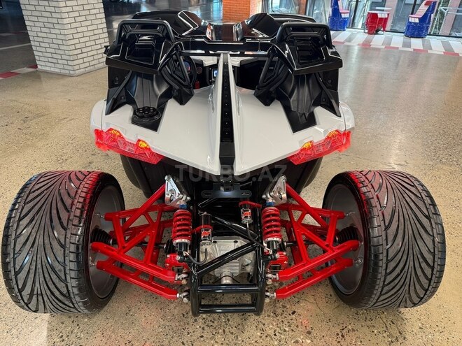 Polaris Slingshot-5