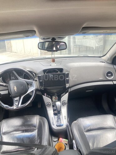 Chevrolet Cruze-3