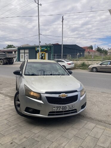 Chevrolet Cruze-1