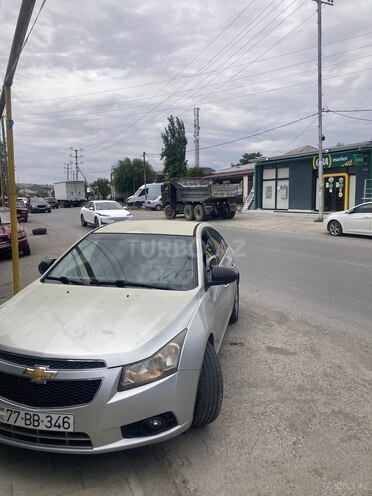 Chevrolet Cruze-8