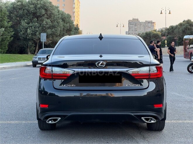 Lexus ES 250-4