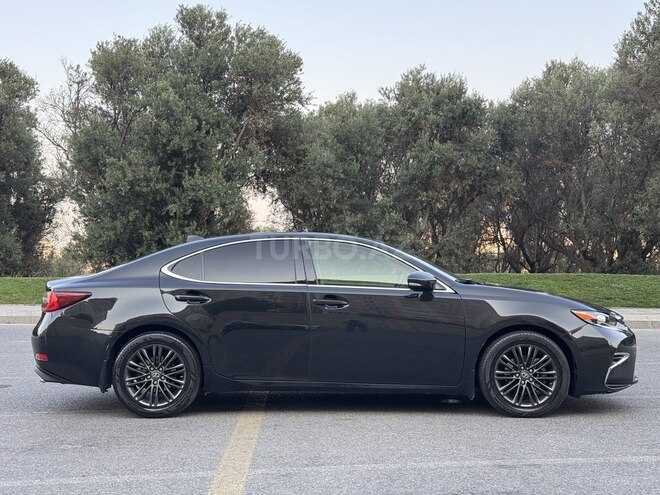 Lexus ES 250-5