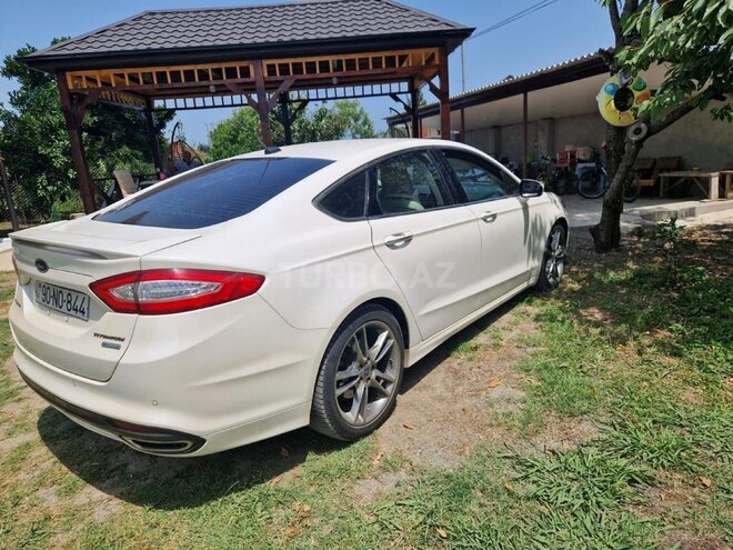 Ford Fusion (North America)-2