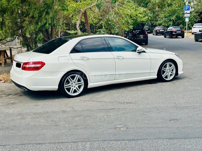 Mercedes E 300-4