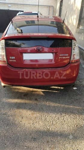 Toyota Prius-4