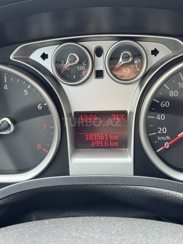 Ford Kuga-4