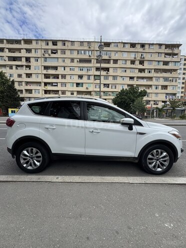 Ford Kuga-11
