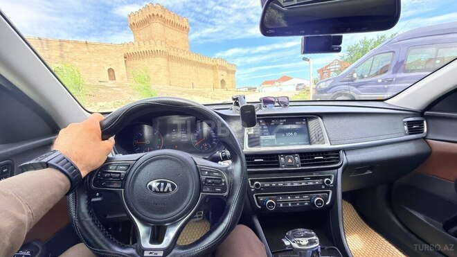 Kia K5-11