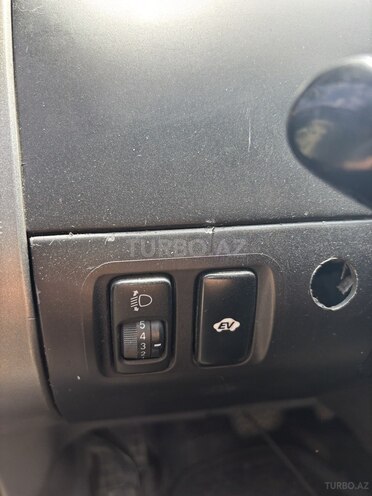 Toyota Prius-6