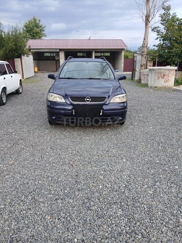 Opel Astra-1