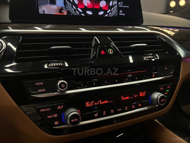 BMW 530-16