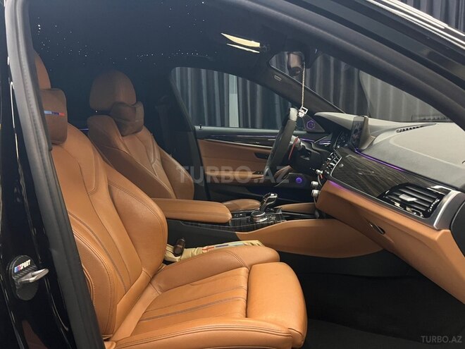 BMW 530-12