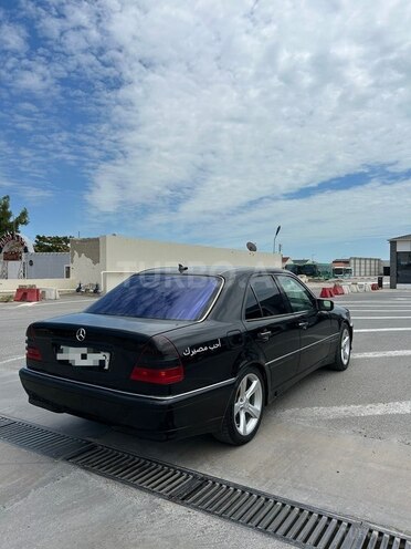 Mercedes C 220-2