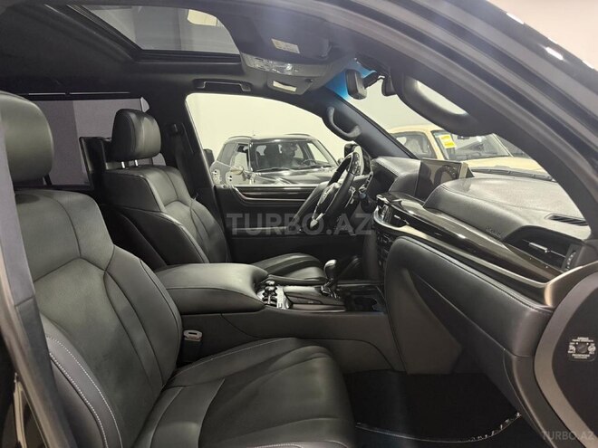 Lexus LX 570-9