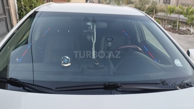 Toyota Camry-10