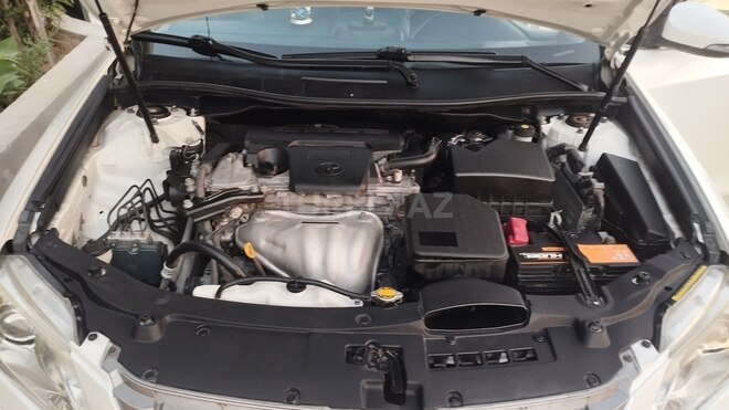 Toyota Camry-17