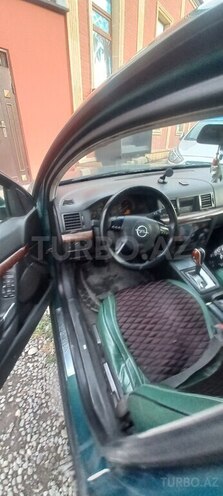 Opel Vectra-5