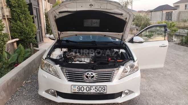 Toyota Camry-18