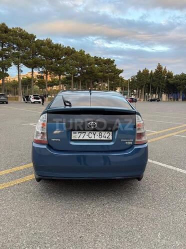 Toyota Prius-11