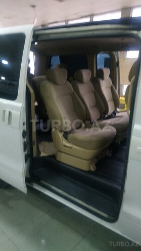 Hyundai H-1-4