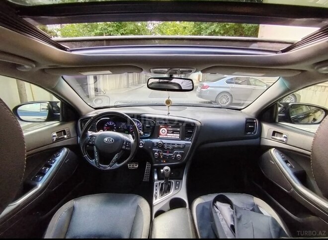 Kia Optima-5