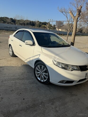 Kia Cerato-4