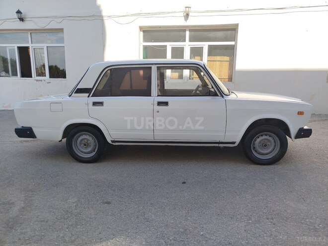 LADA (VAZ) 2107-9