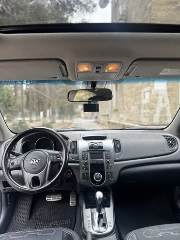 Kia Cerato-3
